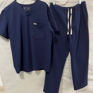 FIGS Men’s Navy Set Medium